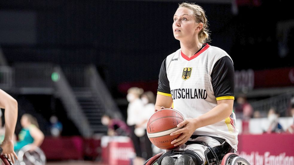 Die gebürtige Ostfriesin Lena Knippelmeyer belegte bei den Paralympics in Tokio mit ihrer Mannschaft den vierten Platz. Foto: Wunderl