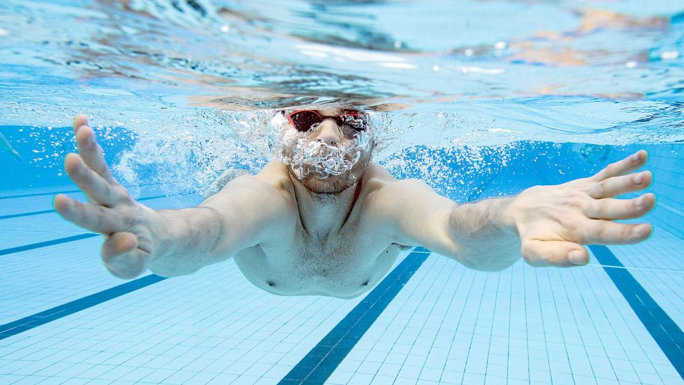 Seit 2014 gibt es das Freibad in Norddeich nicht mehr. Möglichst bald soll ein neues gebaut werden. DPA-Symbolfoto: Deck