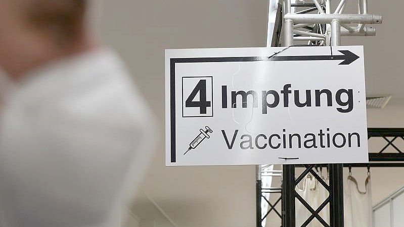 Das Thema Impfpflicht wird heiß diskutiert. Symbolfoto: Matthias Bein/DPA