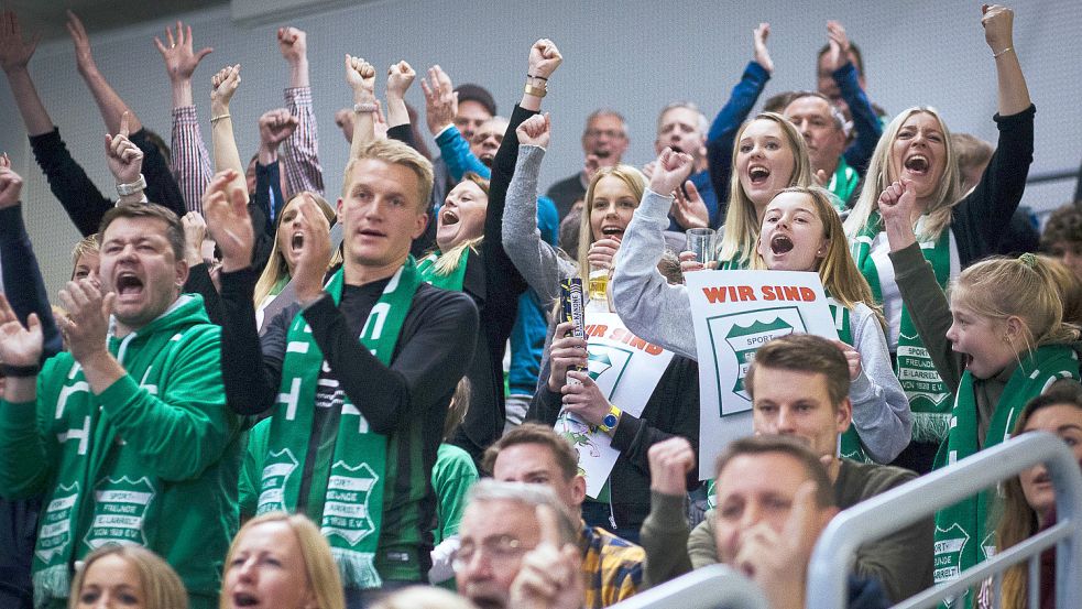 Bei den Emder Stadtmeisterschaften herrscht stets eine besondere Atmosphäre. Darauf müssen Fans und Vereine dieses Jahr wieder verzichten. Archivfoto: Doden
