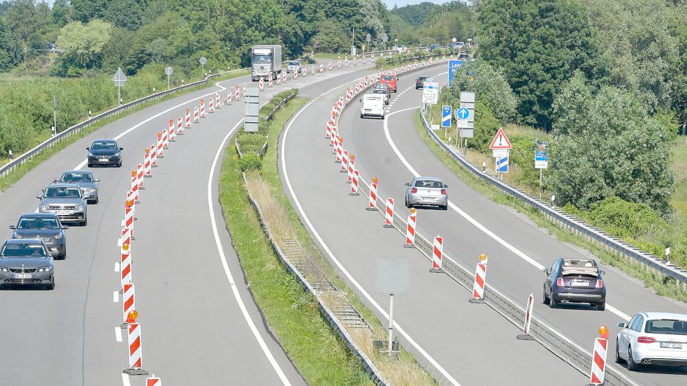 Im Sommer 2020 wurde die Fahrtrichtung Oberhausen zwischen Leer-West und dem Dreieck saniert. Nun ist die Gegenrichtung dran. Foto: Ortgies/Archiv