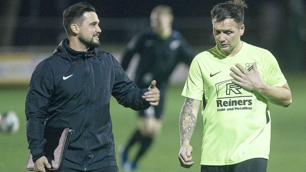 Waren in Firrel ein Trainerteam: Daniel Franziskus und Bernd Grotlüschen. Foto: Doden