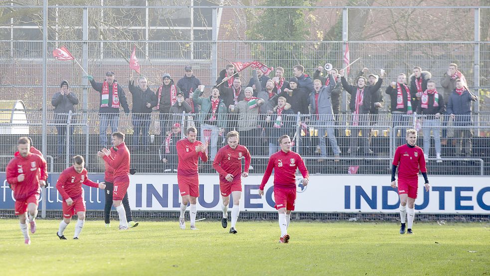 Ein klar getrennter Gästeblock ist in der Regionalliga Nord Pflicht. Kickers Emden hat ihn bereits. Foto: Doden