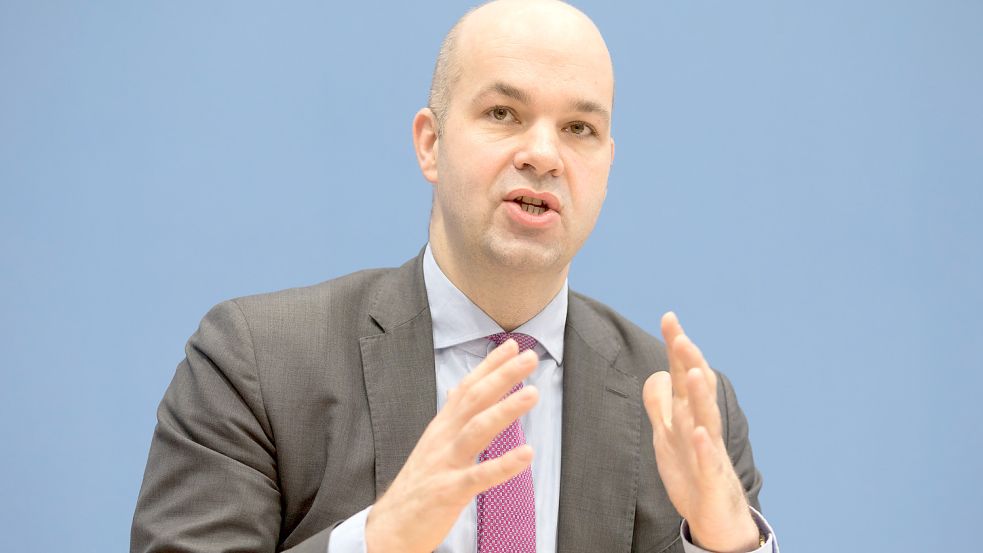 Warnt vor hoher Inflation und Rezession: Marcel Fratzscher, Präsident des Deutschen Instituts für Wirtschaftsforschung (DIW), im Interview über den Krieg in der Ukraine. Foto: dpa