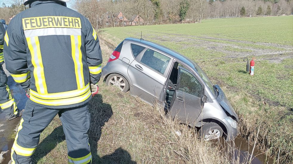 Der Mann wurde ins Krankenhaus gebracht. Foto: Feuerwehr