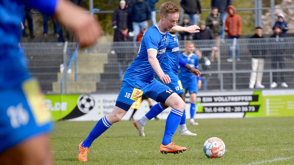 Als laufstarker Abräumer brillierte Matthias Goosmann. Gleich mehrmals war er in entscheidenden Szenen den berühmten Tick eher am Ball als sein Gegenspieler.