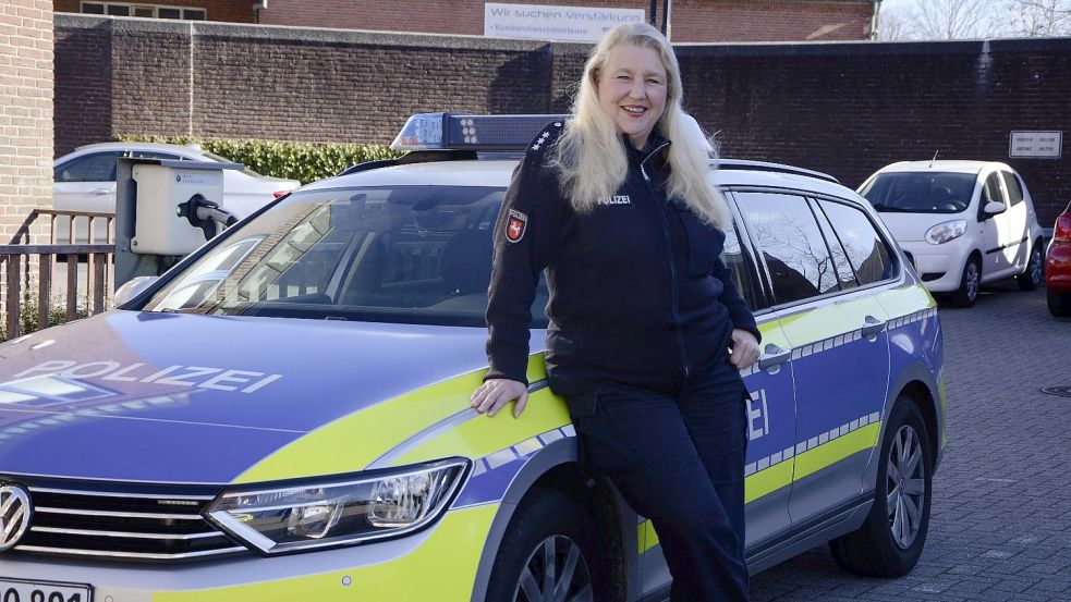 Hauptkommissarin Svenia Temmen von der Polizeiinspektion (PI) Leer/Emden kennt die Gefahrenpunkte für Radfahrer in Leer. Foto: Archiv