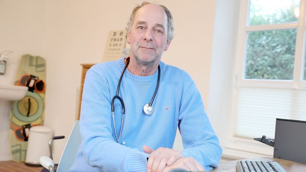 Reiner Albers ist Arzt aus Dornum – und reagierte auf einen Hilferuf von Flüchtlingshelfern. Foto: Hock