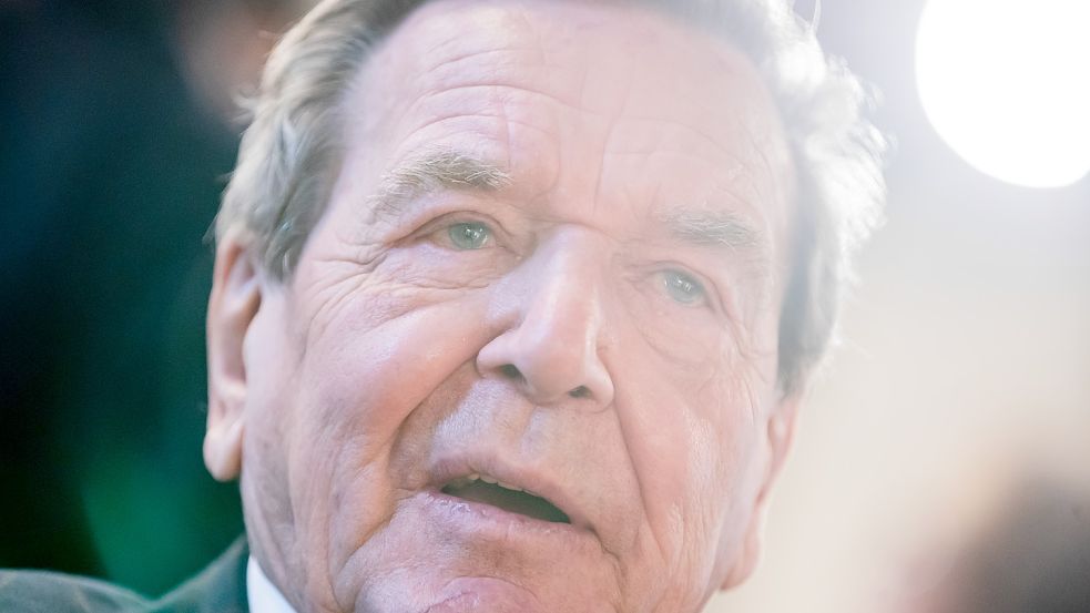 Als Altkanzler stehen Gerhard Schröder Büroräume im Bundestag zu. Foto: dpa/Christoph Soeder