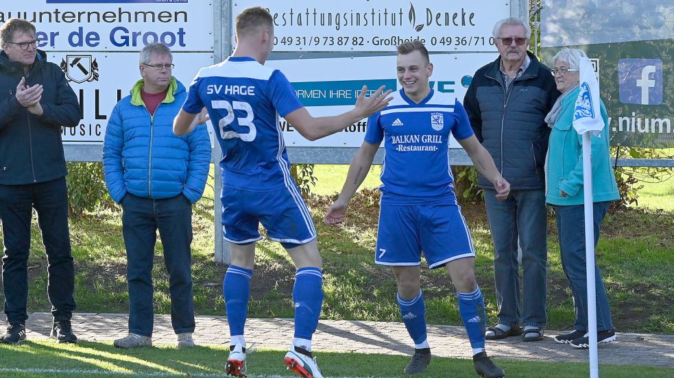 Der SV Hage startet in jedem Falle als Tabellenführer in die Aufstiegsrunde. Kann das Team von Mario Look auch am Ende der Saison jubeln? Archivfoto: Steenhoff