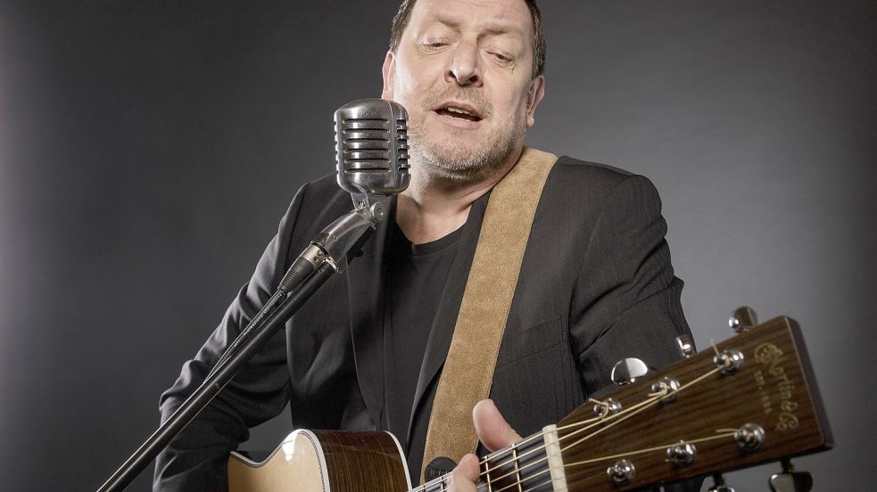 Siemen Conrads ist ein Emder Musik-Urgestein. Foto: Privat