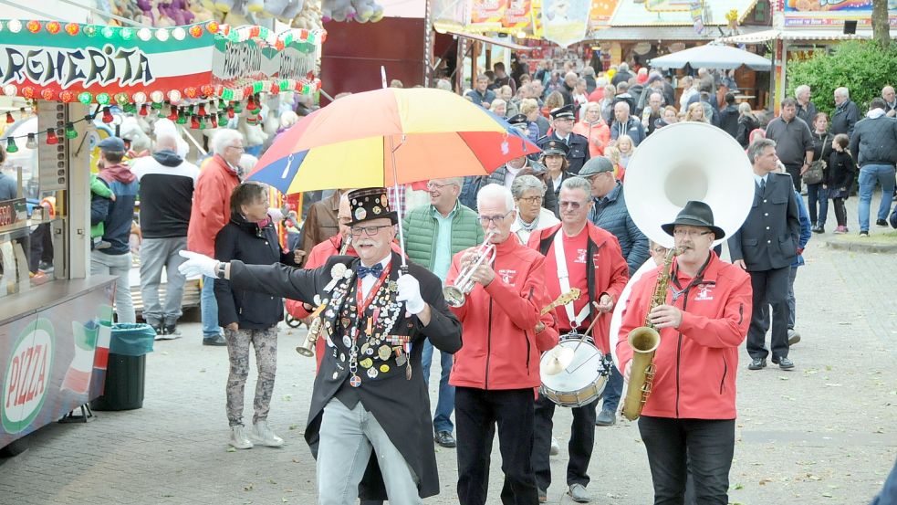 Die Mill Rose Jazzband aus Winschoten wird wieder für Stimmung sorgen. Foto: Wolters/Archiv