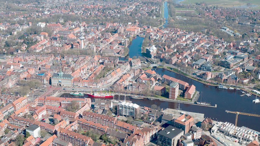 Nur in Emden soll sich das Verhältnis von Gehalt zu Miete zulasten der Mieter verschoben haben. Foto: Archiv/Tobias Bruns