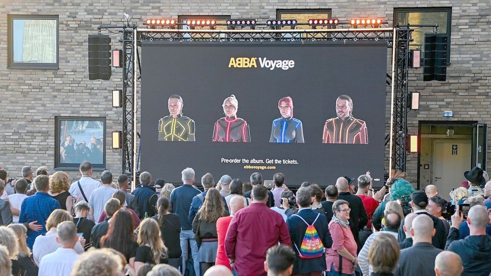 Neue Dimension: In der Abba-Show „Voyage“ fließt zusammen, was technisch auf der Bühne machbar ist. Foto: Jens Kalaene/dpa
