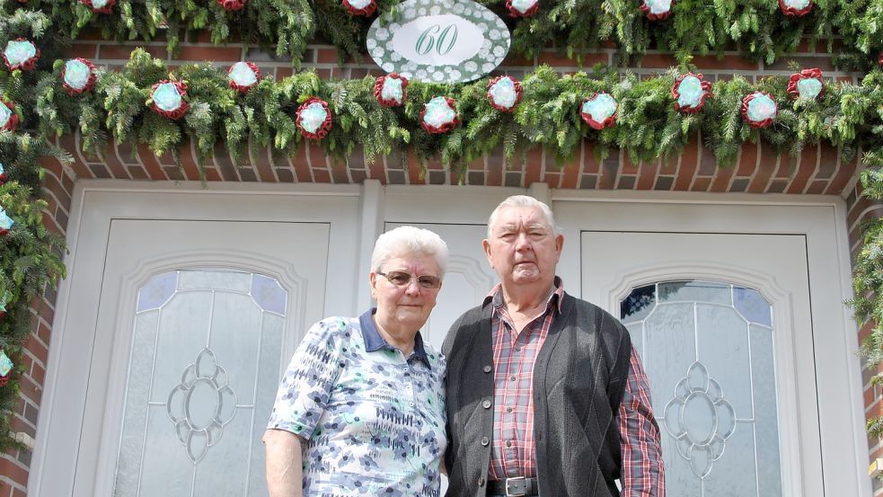 Gerda und Richard Mönk feiern am Donnerstag ihre diamantene Hochzeit. Foto: Schönig