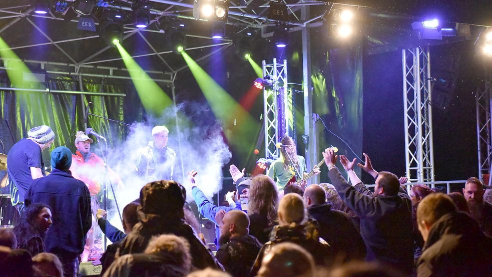 Das „Let the Bad Times Roll" in Manslagt ist ein jährlicher Höhepunkt für Metalfans. Foto: Archiv
