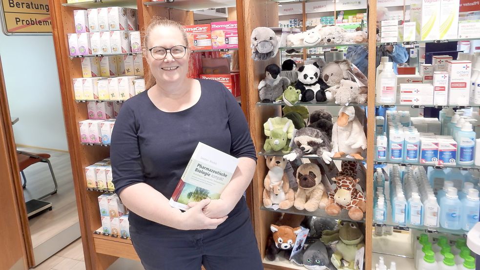 Dr. Katrin Fiehe ist Apothekerin in Wiesmoor und engagiert sich im Lions-Club „Eala Frya Fresena“. Foto: Wiggermann