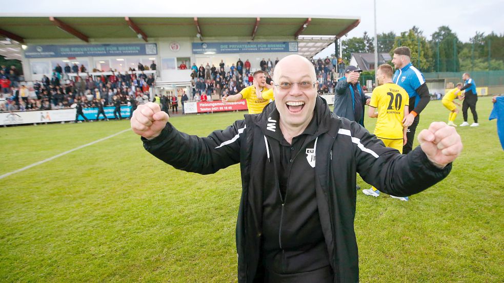 Auch bei Dr. Jörg Winter war am 1. Juni die Freude über den Regionalliga-Aufstieg riesig. Zur Personalie Daniel Franziskus äußerte sich der Klubchef Dienstag nicht, in den Wochen zuvor "schwammig". Foto: Doden