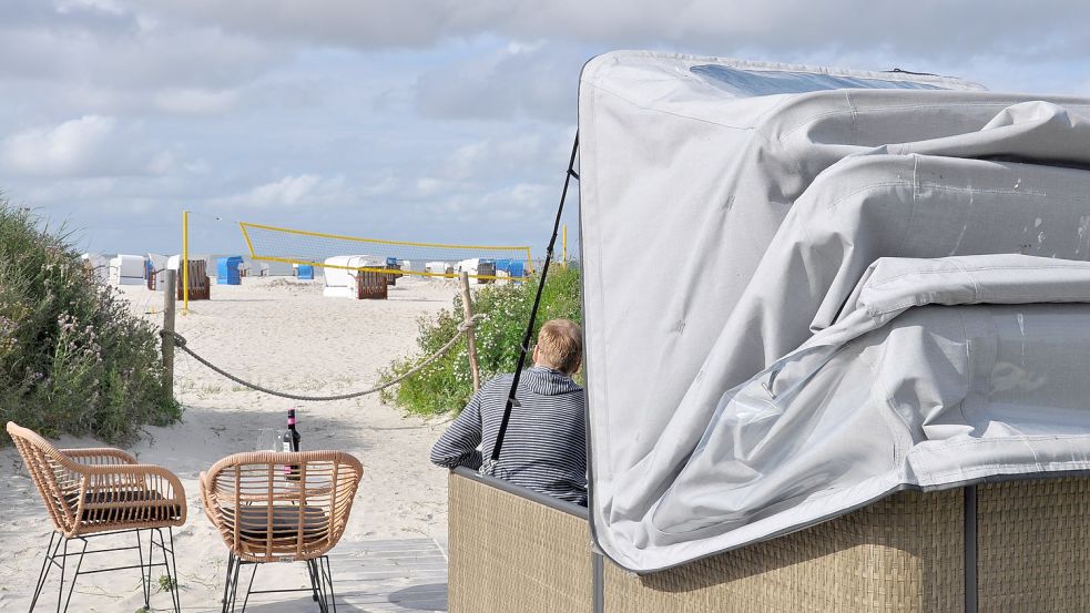 Während die Kinder den Strand erobern, können die Eltern die Ruhe genießen. Foto: Ullrich
