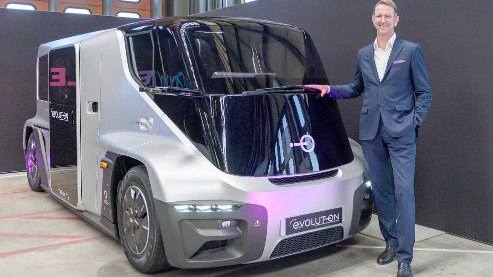 Wie Uber, nur besser? Das elektrische Berufspendler-Shuttle META und sein Erfinder Günther Schuh. Foto: e.Volution GmbH