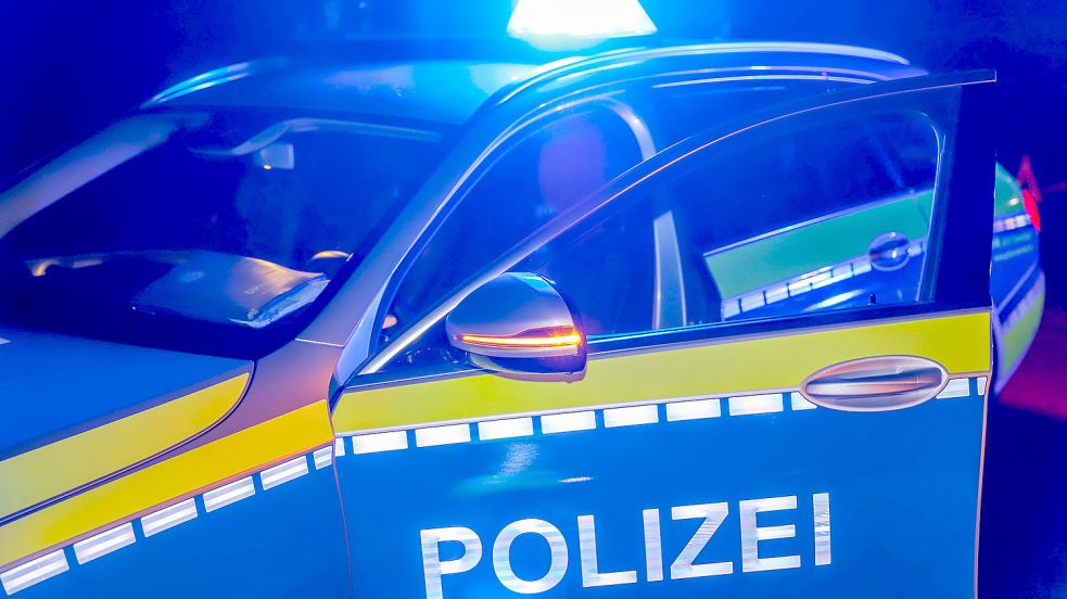 Mit 2,21 Promille im Blut hat sich ein 26-Jähriger am Sonntag hinters Lenkrad gesetzt und in Neerstedt einen Autounfall verursacht. Foto: Fabian Geier via www.imago-images.de