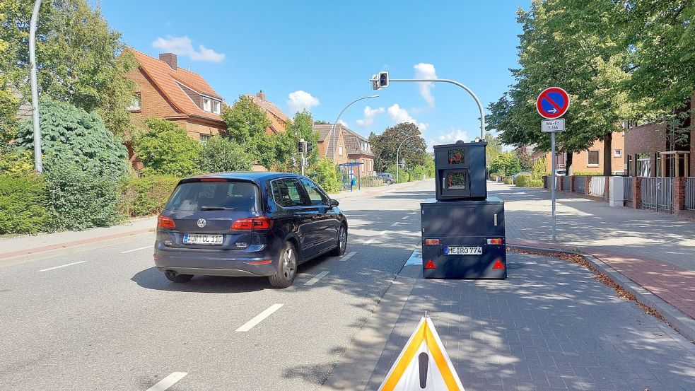 Der Blitzer „Engelke“ wird voraussichtlich alle zwei Wochen seinen Standort im Emder Stadtgebiet ändern.