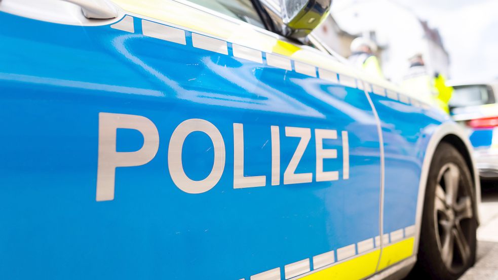 Zeugen alarmierten die Polizei in Esens. Symbolfoto:Ditfurth/DPA