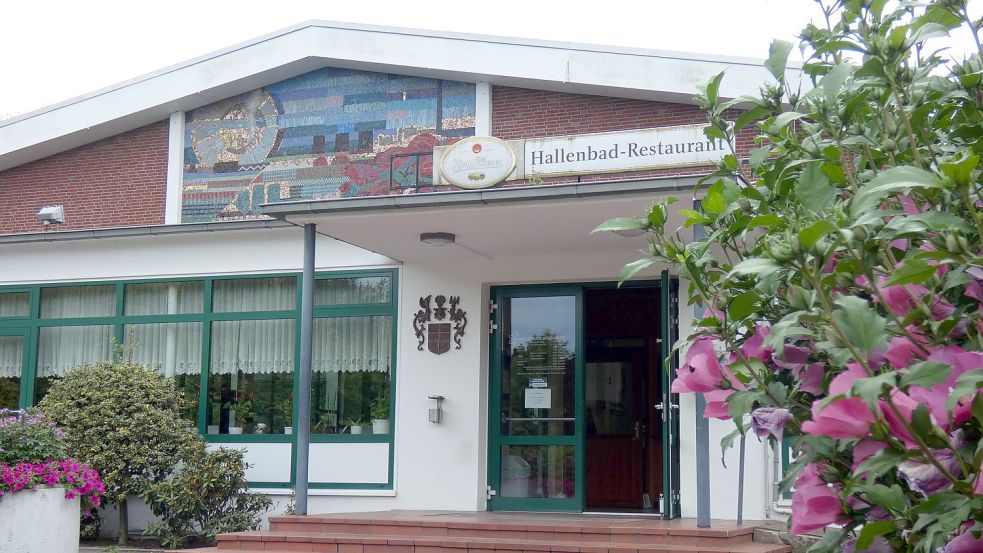 Für die Sanierung des Hallenbades erhoffen sich Stadtverwaltung und Rat in Wiesmoor weiteres Fördergeld. Foto: Archiv/Homes