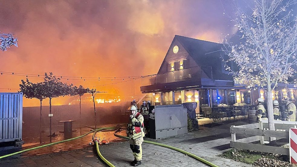 Auch zwei Restaurants waren von dem Brand betroffen. Foto: Archiv/Feuerwehr Wilhelmshaven