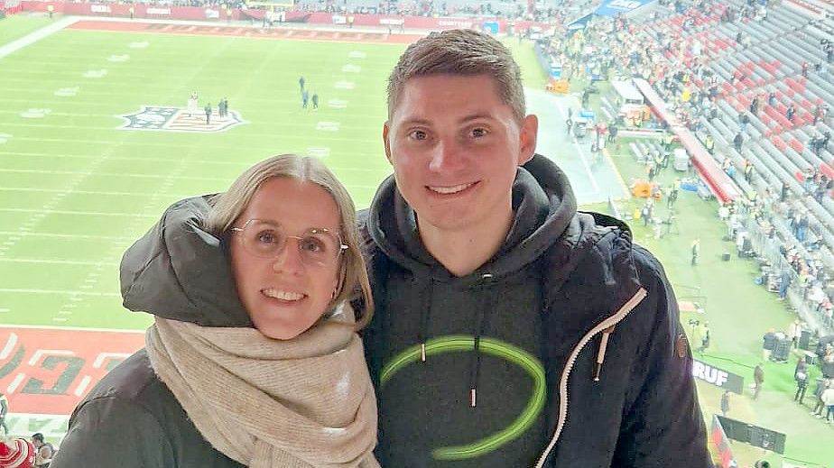 Waldemar Schott und Freundin Frauke Gahl aus Wiesmoor waren ebenfalls dabei.