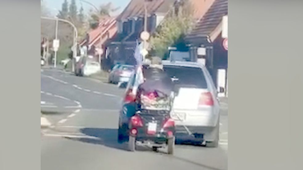 Auch wenn das über Whatsapp und Facebook verbreitete Video den Anschein macht, als wäre es mit einer Bratwurst gefilmt worden: Selbst bei Videos schlechter Qualität kann man oft noch viel herausfinden. Wenn man genau hinschaut. Foto: Screenshot