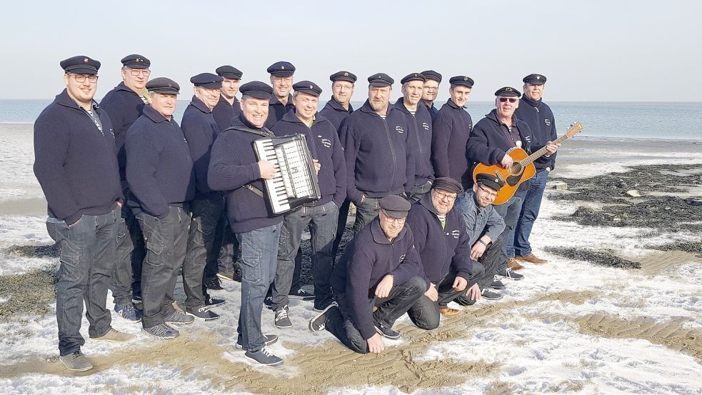 Zu jeder Jahreszeit einsatzbereit: die Mitglieder der Oldtimer. Foto: NBG