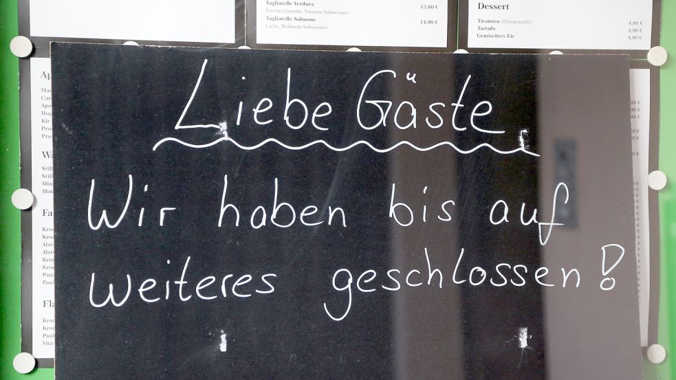 Auch auf Borkum dürften die vorübergehenden Schließungen von Hotels und Gaststätten zunehmen. Foto: Gentsch/dpa