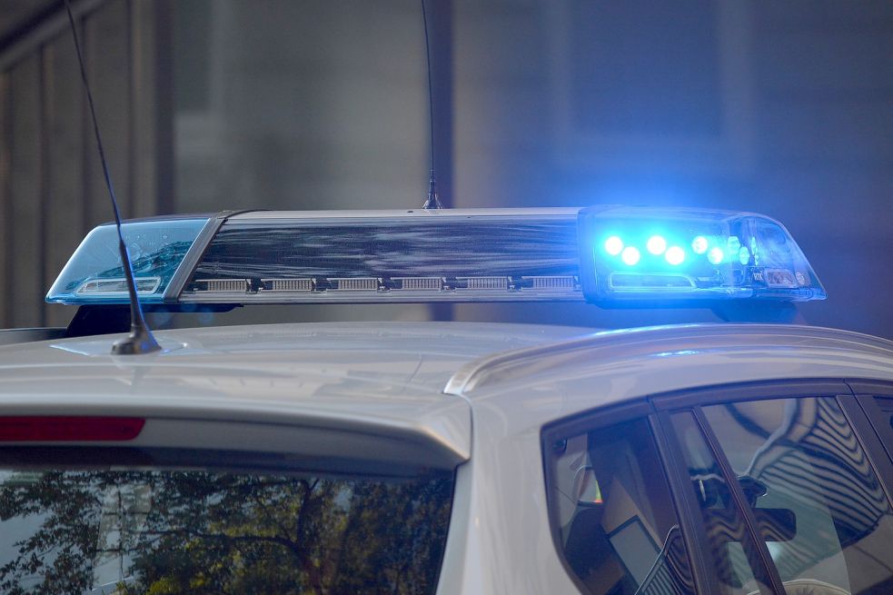 Polizei und SEK haben am Mittwoch ein Haus in Wittmund durchsucht. Bild: Pixabay