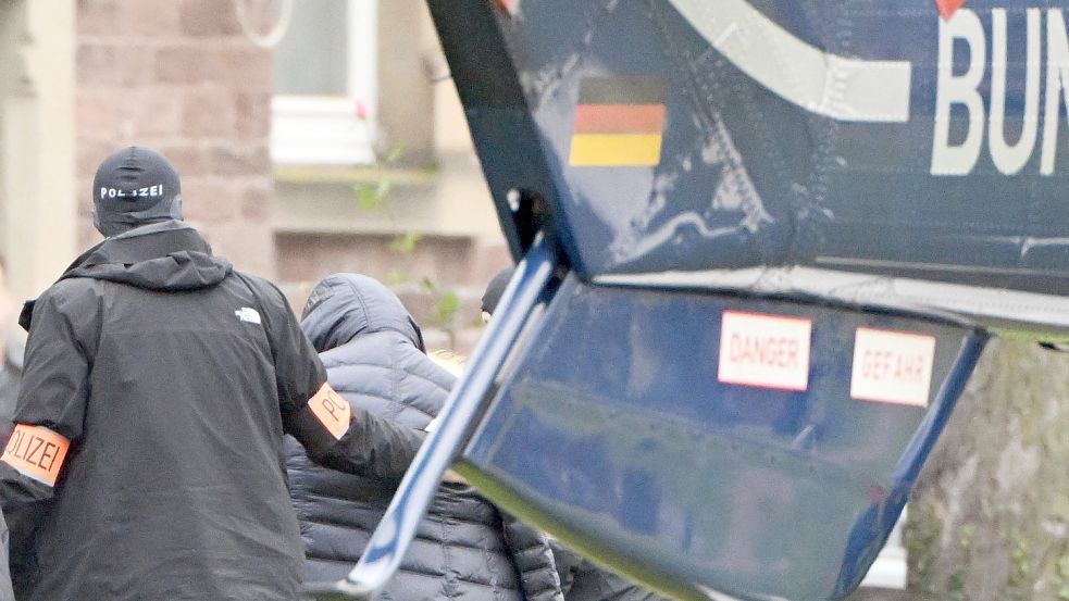 Razzia gegen die Reichsbürger-Szene hier in Karlsruhe Foto: dpa