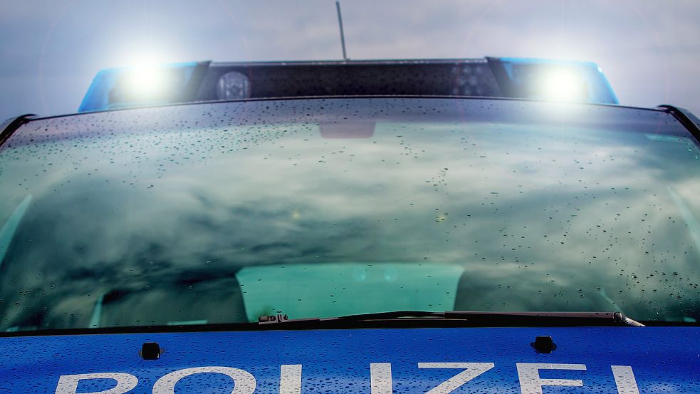 Zwei mutmaßliche Taschendiebe haben in Bremen Polizisten angegriffen, als sie angesprochen wurden. Foto: imago images / Fotostand