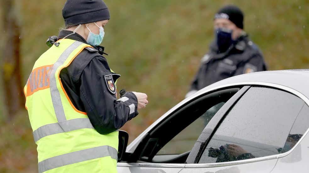 Auch im Landkreis Leer wurde in der vergangenen Woche besonders häufig kontrolliert. Foto: Wüstneck/DPA