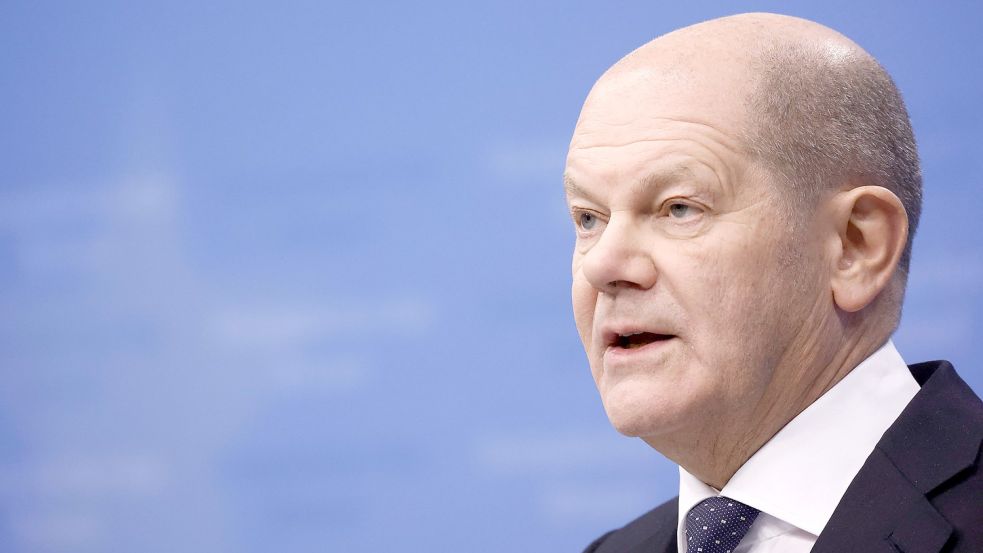 In letzter Minute wurden Gas- und Strompreisbremsen verabschiedet. Olaf Scholz und seine Ampel-Koalition mussten im ersten Jahr auf die Krisen reagieren. Im nächsten müssen sie Reformen wagen. Foto: KENZO TRIBOUILLARD