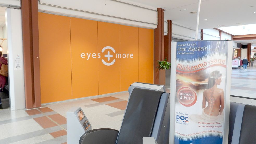 Die Optiker-Kette "Eyes and More" ist bislang noch nicht in Emden vertreten, zieht bald aber ins DOC. Foto: F. Doden