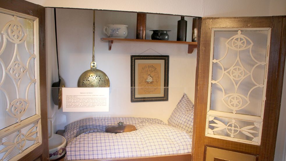 So hat man früher geschlafen – zu besichtigen im Heimatmuseum. Foto: Ferber