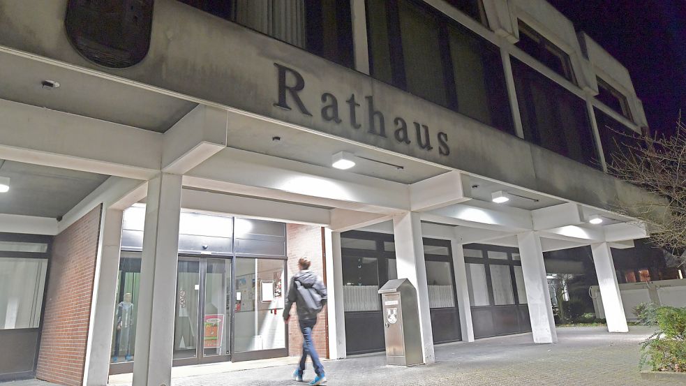 Im Gemeinderat wird es künftig zwei Sitze weniger geben. Foto: Ortgies/Archiv