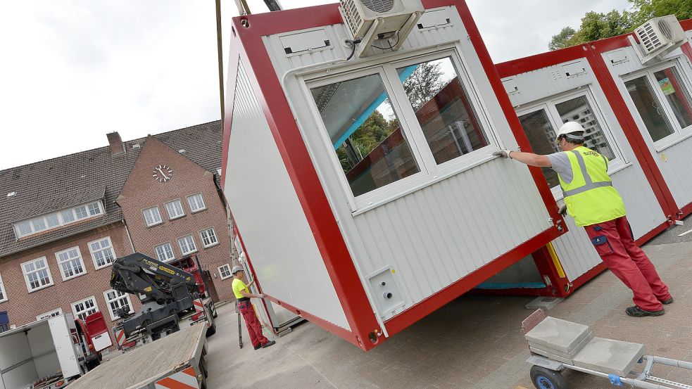 Manchmal werden Kinder an Schulen in Containern unterrichtet. In Aurich ist das derzeit an der Realschule der Fall. Foto: Archiv/Ortgies