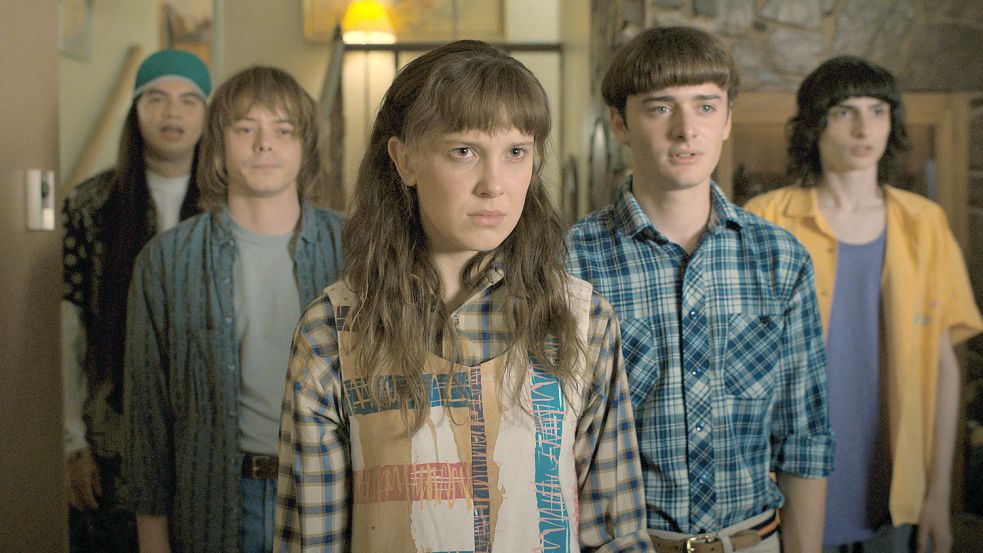 Nicht mehr nur auf dem Bildschirm: Die US-Erfolgsserie „Stranger Things“ (Foto) kommt 2023 auf die Theaterbühne. Foto: dpa/Netflix