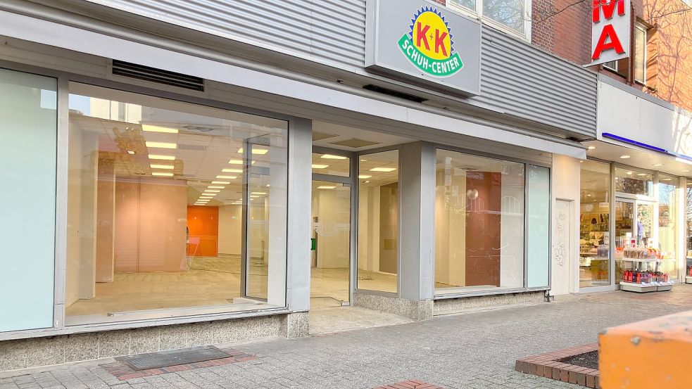 Das Schuhhaus K+K ist Geschichte in Leer. Foto: Kierstein