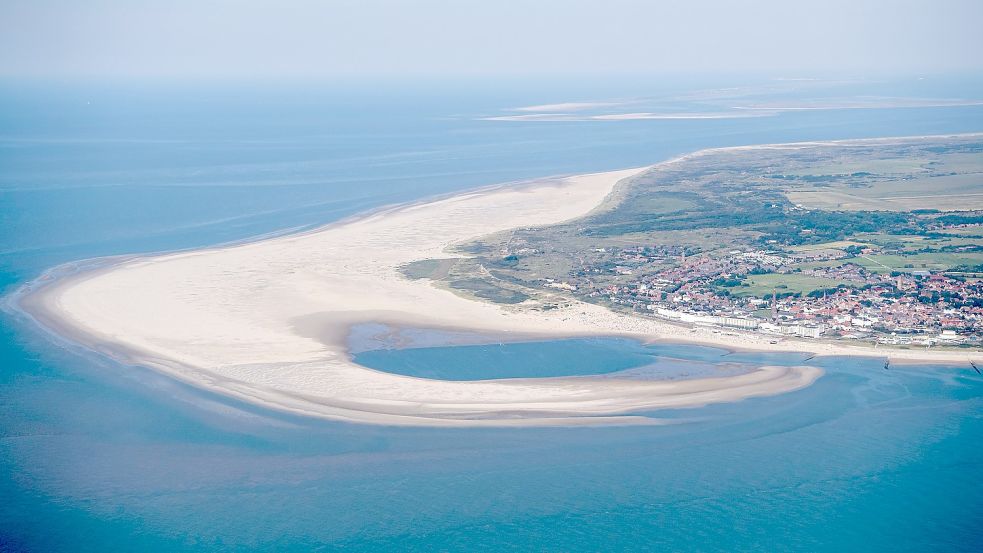 Rund 20 Kilometer nordwestlich von Borkum soll die Bohrplattform errichtet werden. Foto: Archiv/dpa