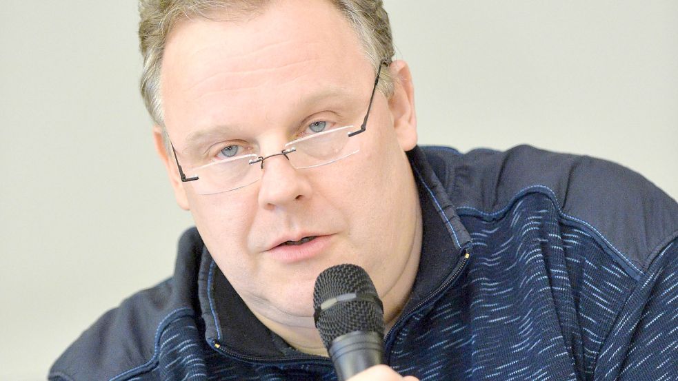 Hendrik Siebolds gehörte dem Auricher Rat von 1996 bis 2021 an. Nun kommt er zurück. Foto: Archiv/Ortgies