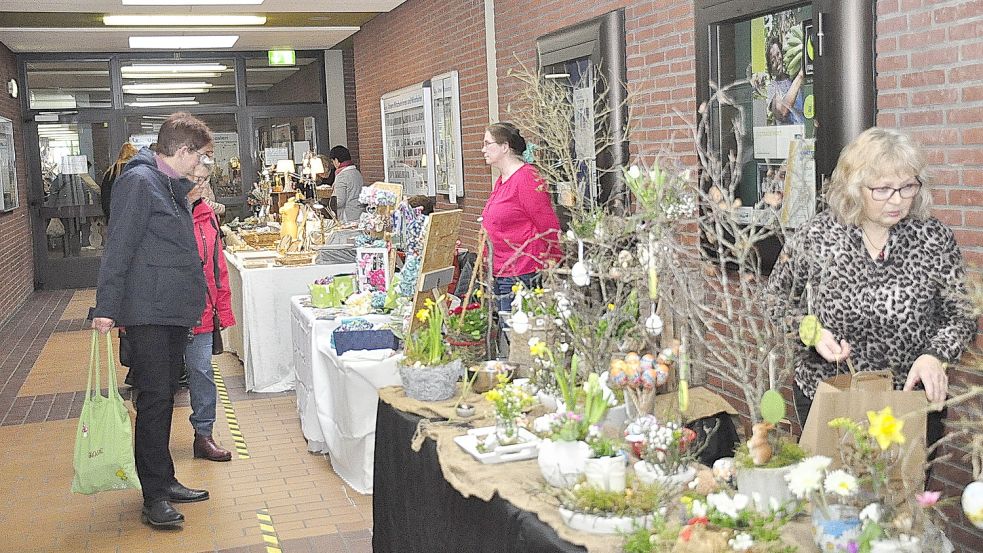 Die Messe Hobby & Freizeit in Leer lockte mit bunten Ständen in der BBS Leer. In Moormerland war man darüber mehr als verwundert. Foto: Wolters