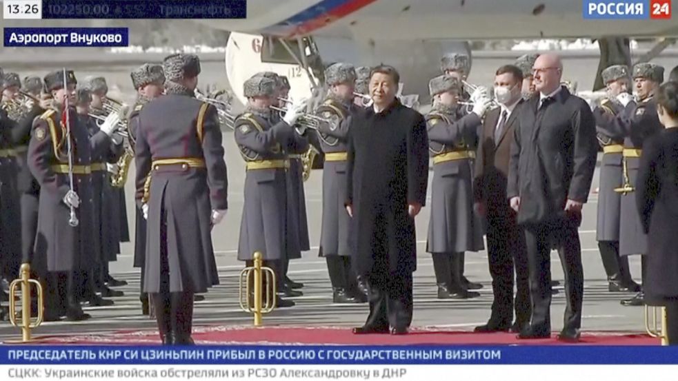 Roter Teppich für Xi Jinping: Bis Mittwoch hält sich Chinas Staatschef in Moskau auf. Foto: picture alliance/dpa/RU-24/AP
