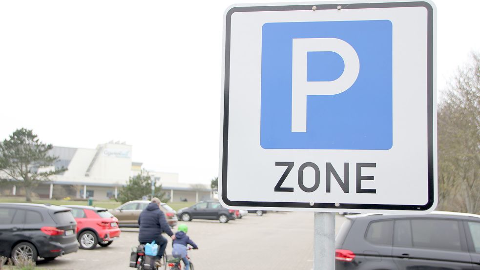 Das Parken im Bereich der oberen Westerstraße kostet künftig Gebühren. Foto: Ferber