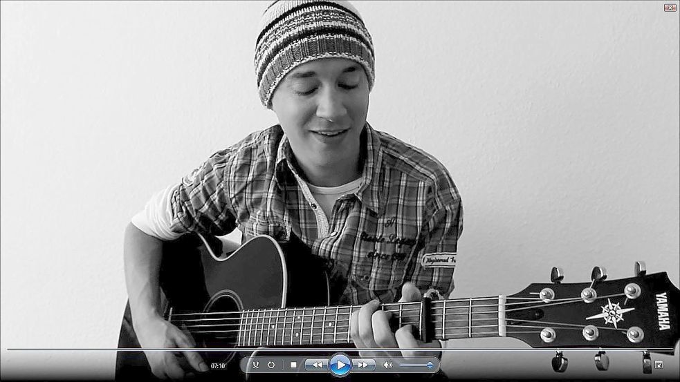 Vor 15 Jahren gelang dem gebürtigen Emder Jasper März mit dem HDL-Song zum ersten mal ein viraler Youtube-Hit. Screenshot: Jasper